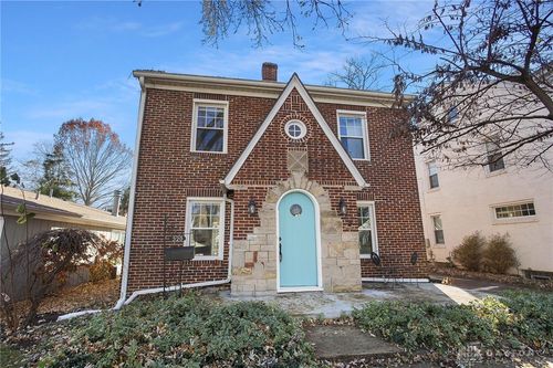 320 Claranna Ave, Oakwood, OH, 45419-1738 | Card Image