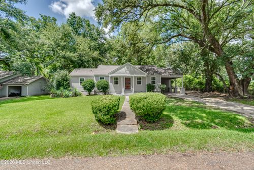314 Hanging Moss Circle, Jackson, MS, 39206 | Card Image