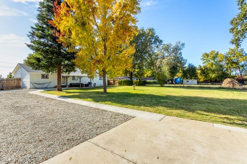 5605 Pleasant View Drive, Anderson, CA, 96007 | Card Image