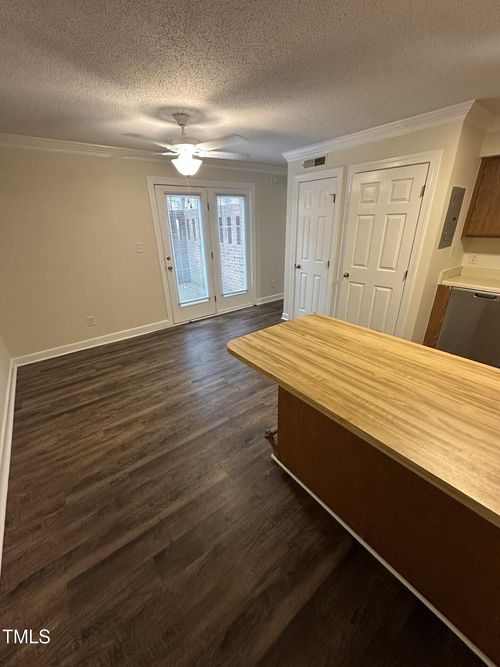 unit-101-3522 Ivy Commons Dr, Raleigh, NC, 27606-3077 | Card Image