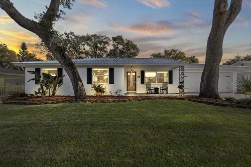 31 Brookwood Dr, Ormond Beach, FL, 32174-9106 | Card Image