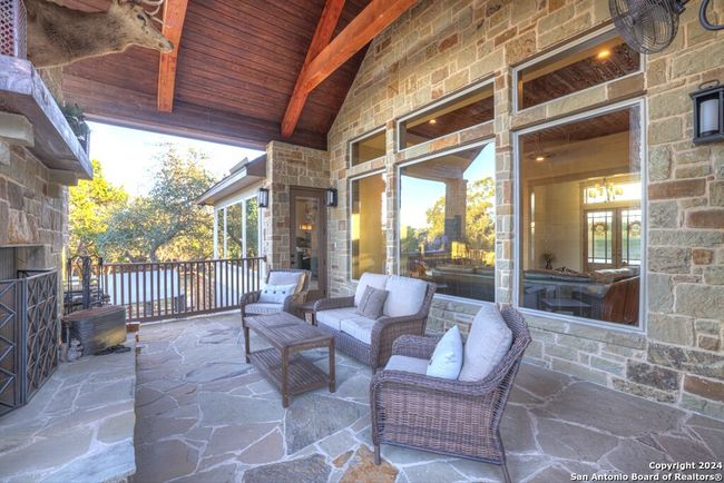 121 Wine Cup, House other with 4 bedrooms, 3 bathrooms and null parking in Spring Branch TX | Image 6