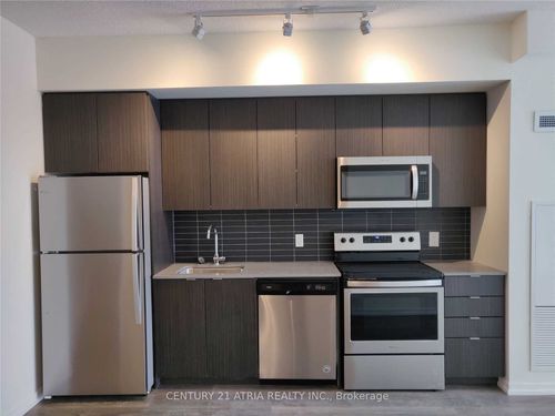 811-3237 Bayview Ave, North York, ON, M2K0G1 | Card Image