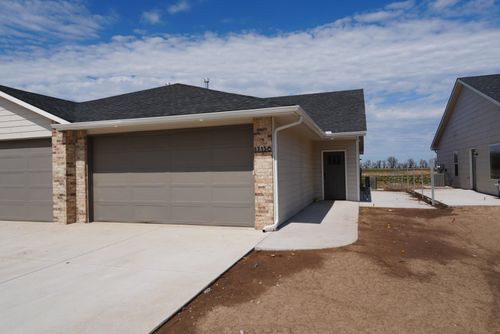 17138 W Lawson St, Goddard, KS, 67052-2210 | Card Image