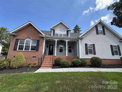4070 Harmattan Dr, Denver, NC, 28037-5511 | Card Image