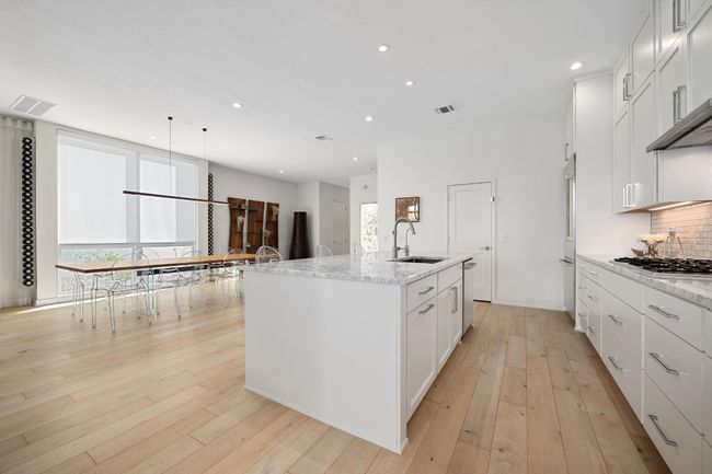 2608 Watkins Way, Condo with 4 bedrooms, 4 bathrooms and 2 parking in Austin TX | Image 15