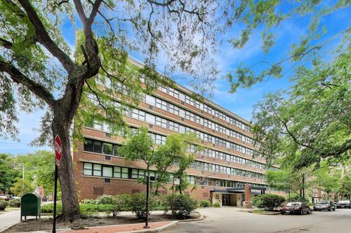 2h-2300 Commonwealth Ave, Chicago, IL, 60614-3401 | Card Image