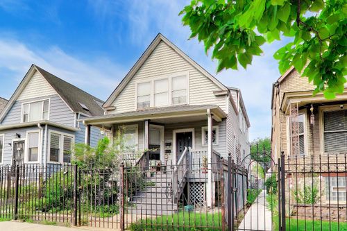 b-2206 N Kostner Ave, Chicago, IL, 60639-3532 | Card Image