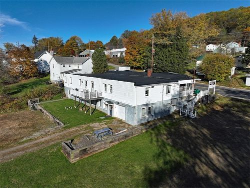 lowr-level-1630 Philadelphia St, Indiana, PA, 15701-4062 | Card Image