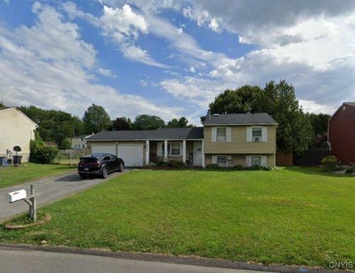 6049 Bannister Drive, Cicero, NY, 13039 | Card Image