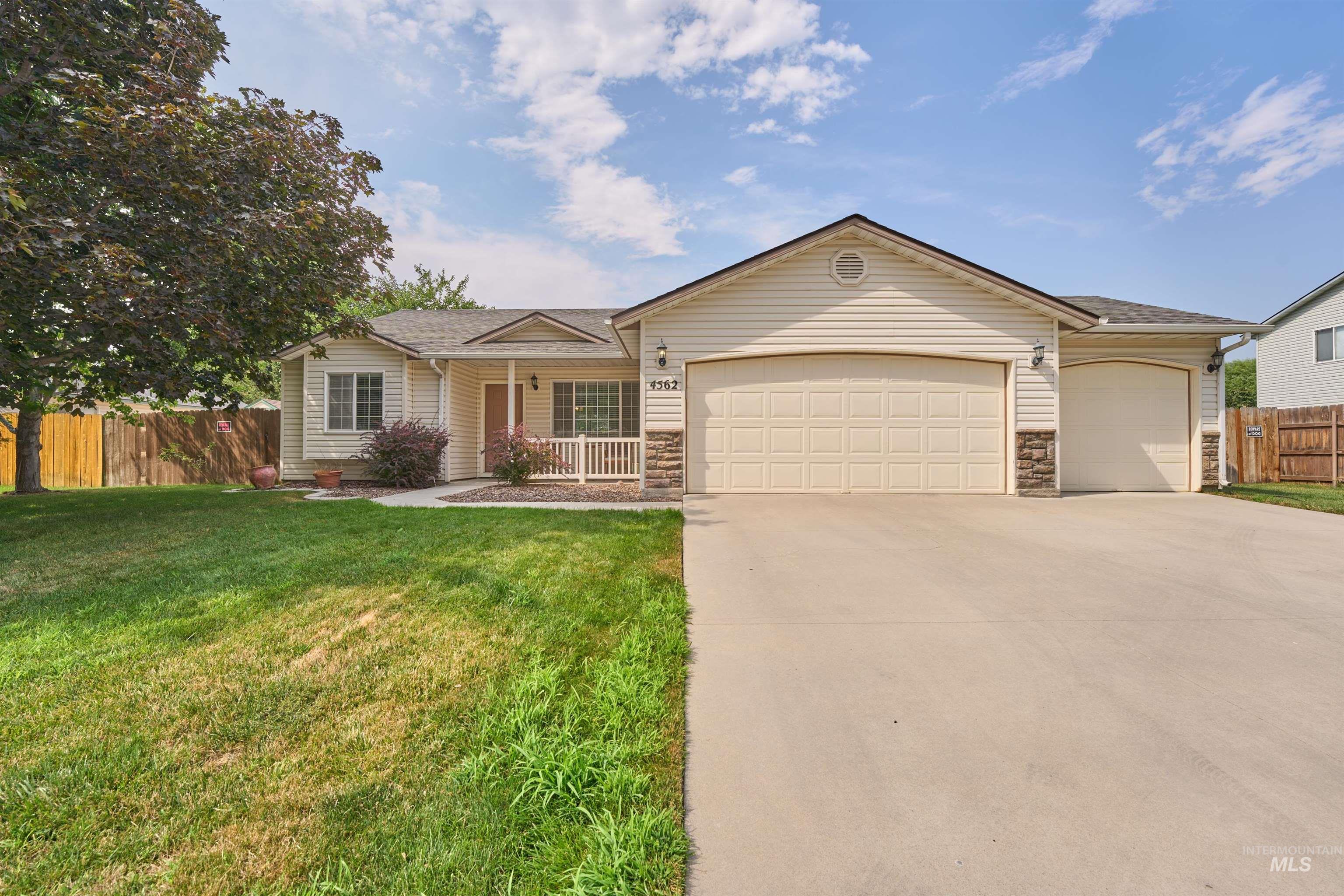 Big Creek St, Meridian, ID 83642