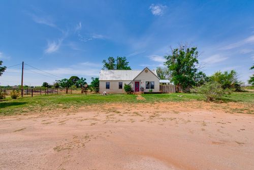 707 E County Road 132, Midland, TX, 79706-7037 | Card Image
