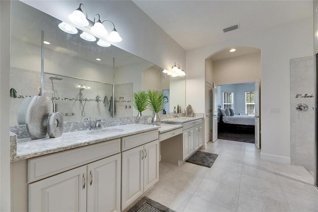 Master bath | Image 36