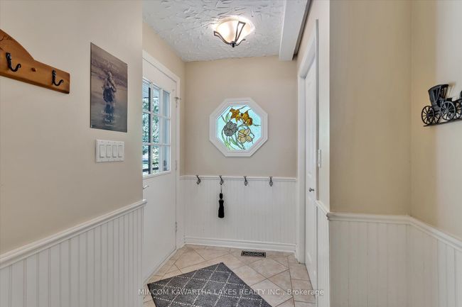 1467 Sixth Line, House other with 5 bedrooms, 4 bathrooms and 8 parking in Selwyn ON | Image 4