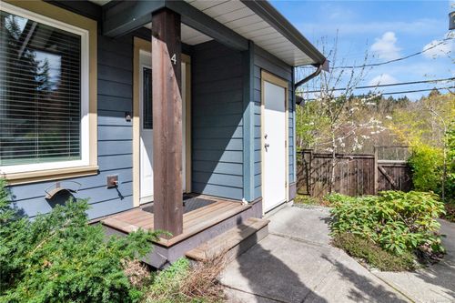 4-1141 2nd Ave, Ladysmith, BC, V9G1R3 | Card Image