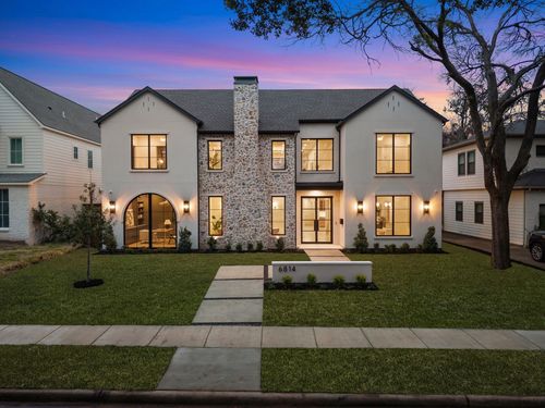 6814 Dalhart Ln, Dallas, TX, 75214-2820 | Card Image