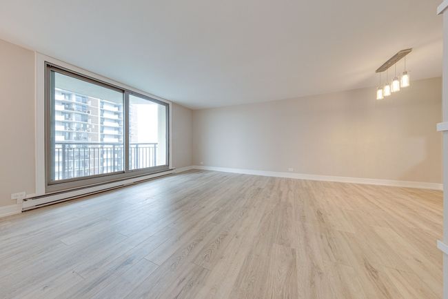 APT-30F - 6007 N Sheridan Rd, Condo with 2 bedrooms, 2 bathrooms and 1 parking in Chicago IL | Image 9
