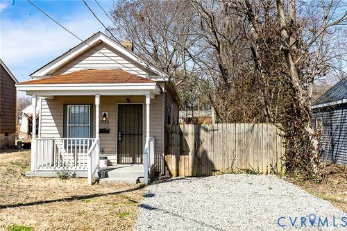 2813 Burfoot St, Richmond, VA, 23224-1939 | Card Image