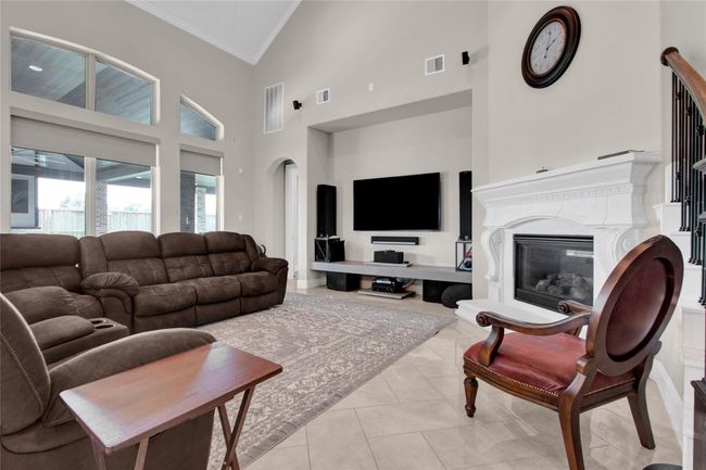 16503 Preston Falls Dr, House other with 5 bedrooms, 5 bathrooms and 4 parking in Cypress TX | Image 16