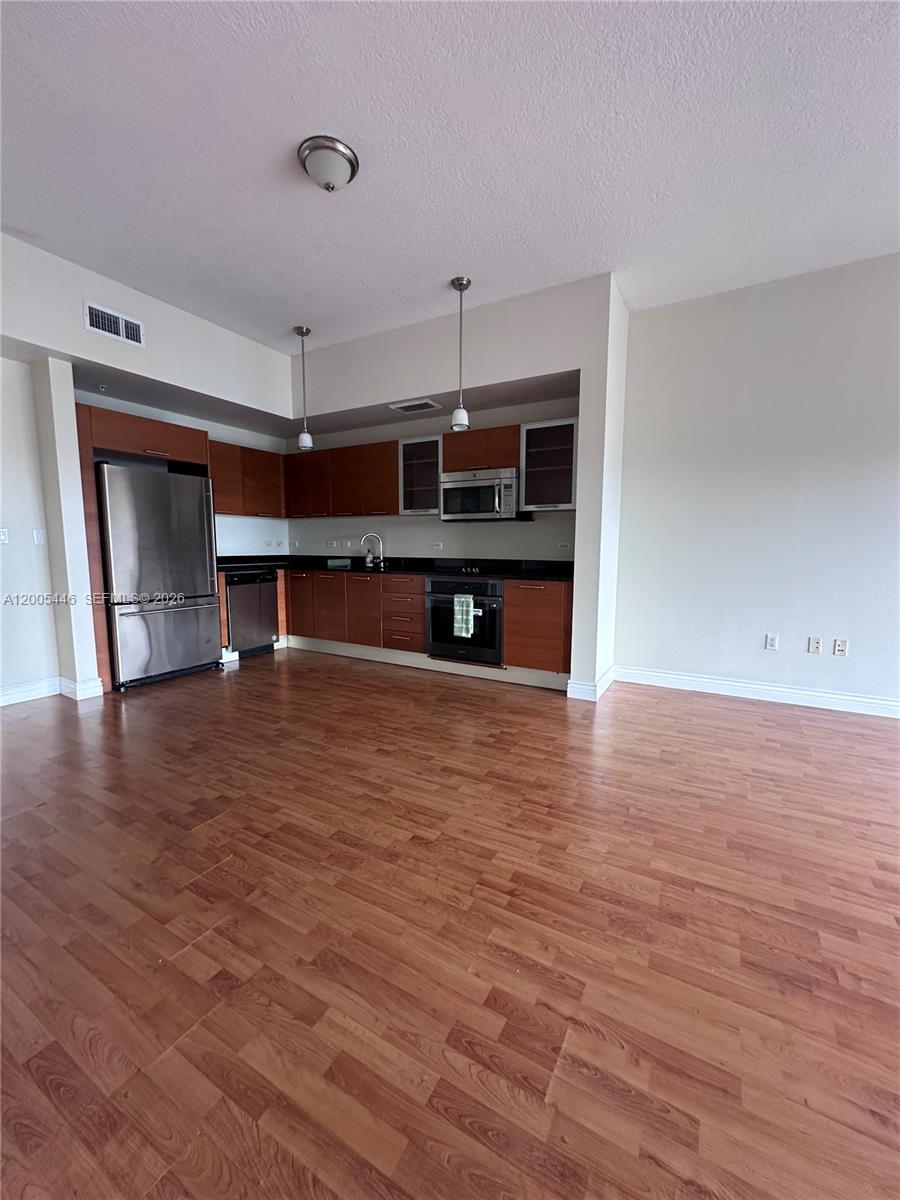Residential Lease in Miami 5