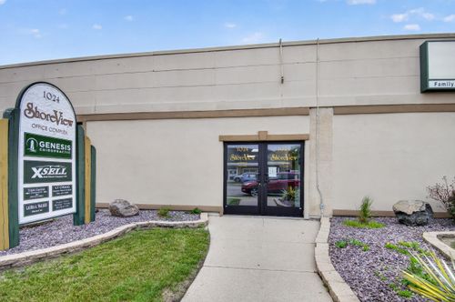ste-4-1024 60th St, Kenosha, WI, 53140-4099 | Card Image