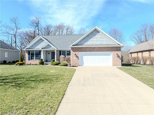 2535 Queensbury Road, Alliance, OH, 44601 | Card Image