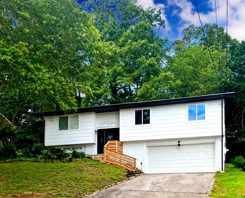 1157 Boy Scout Rd, Hixson, TN, 37343-2962 | Card Image