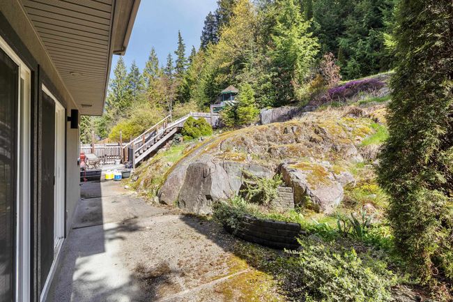 2310 Greenwood Way, House other with 4 bedrooms, 2 bathrooms and 4 parking in Squamish BC | Image 25