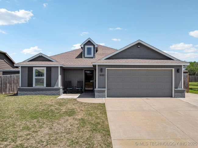 11001 117 Th East Pl, House other with 3 bedrooms, 2 bathrooms and null parking in Owasso OK | Image 32