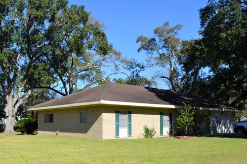 725 Hutchinson Ave, Crowley, LA, 70526-4553 | Card Image