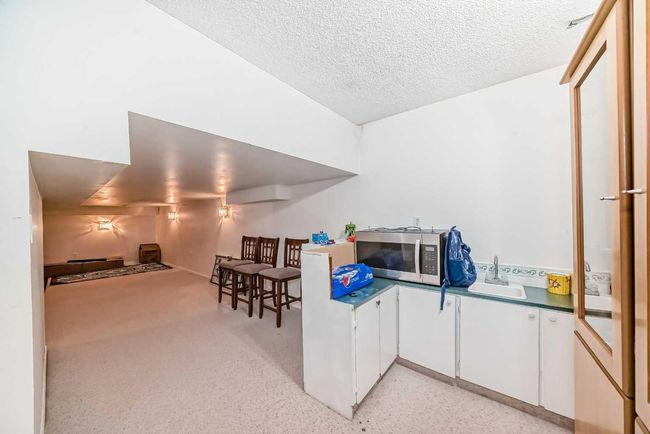 139 Carmel Close Ne, Home with 4 bedrooms, 2 bathrooms and 2 parking in Calgary AB | Image 39