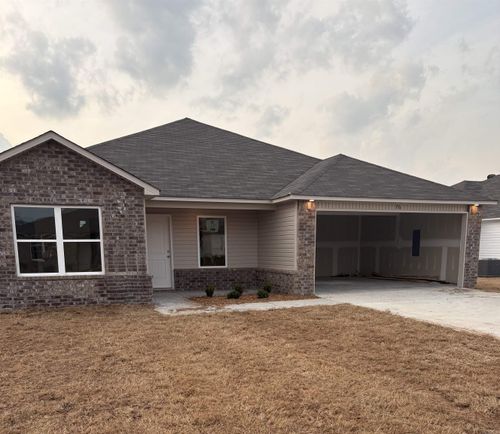 76 Farmhouse Cir, Vilonia, AR, 72173-8085 | Card Image