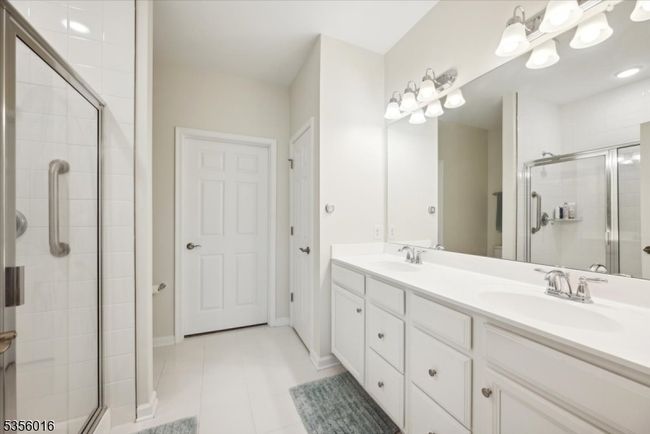 2 Farella Rd, Townhouse with 2 bedrooms, 2 bathrooms and null parking in Flemington NJ | Image 20