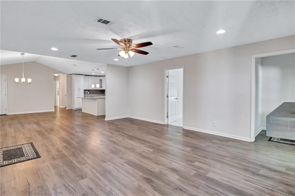 Residential Lease in Stone Mountain 3