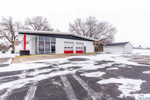 211 N Lilly St, Lake Crystal, MN, 56055-2096 | Card Image