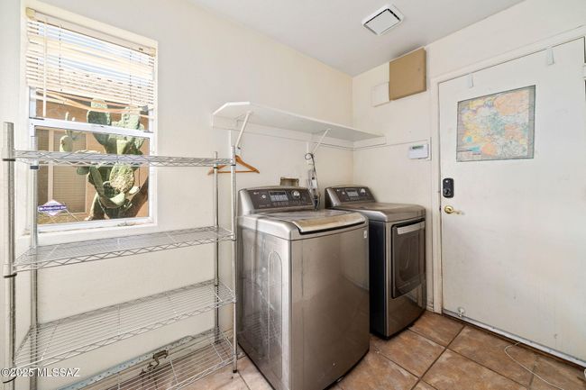 28-web-or-mls-9130 N Safflower Ln - MLS | Image 28