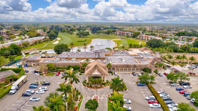 6700 Versailles Ct, Condo with 3 bedrooms, 3 bathrooms and null parking in Lake Worth FL | Image 76