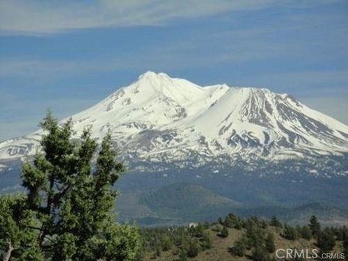 5115 Palomino Rd, Weed, CA, 96094-9329 | Card Image