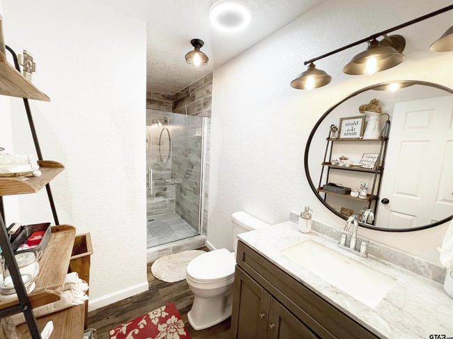 902 S Florey Ave, House other with 3 bedrooms, 2 bathrooms and null parking in Mt Pleasant TX | Image 21