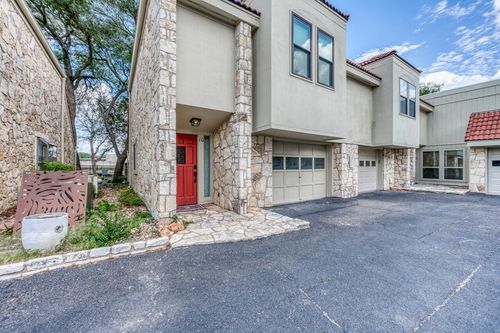 200 Free Rein, Horseshoe Bay, TX, 78657-6223 | Card Image