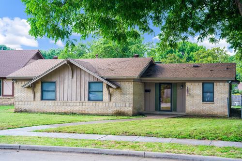 1420 Linden Dr, Plano, TX, 75075-8707 | Card Image