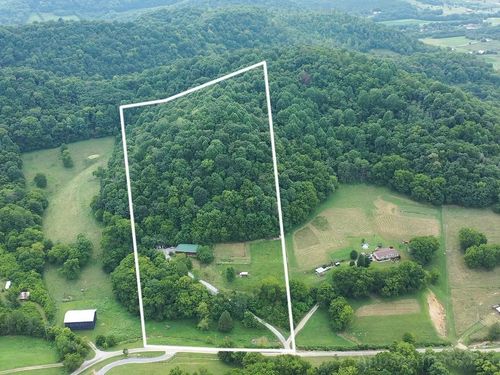 1 Julie Ln, Pleasant Shade, TN, 37145-3428 | Card Image