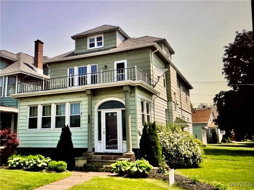 896 Abbott Road, Buffalo, NY, 14220 | Card Image