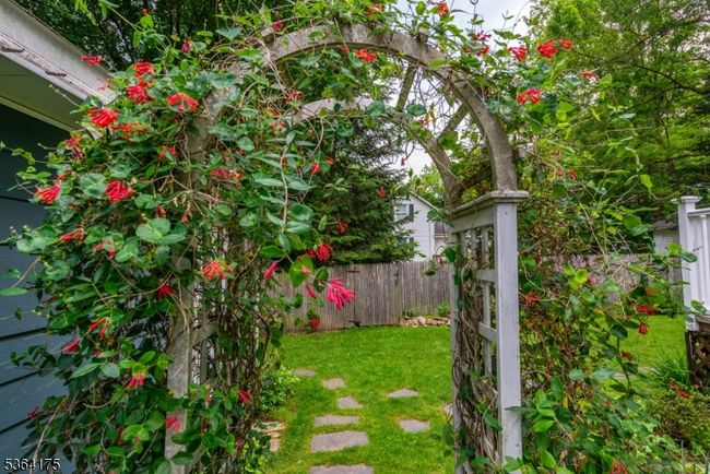6 Condit St, House other with 3 bedrooms, 2 bathrooms and null parking in Succasunna NJ | Image 25