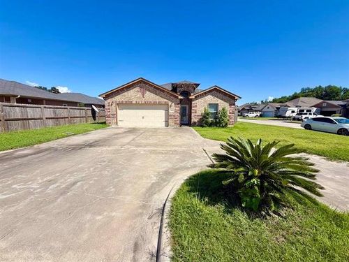 2850 Amber Avenue, Groves, TX, 77619 | Card Image