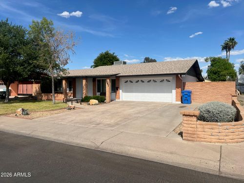 9041 N 42nd Ave, Phoenix, AZ, 85051-3213 | Card Image