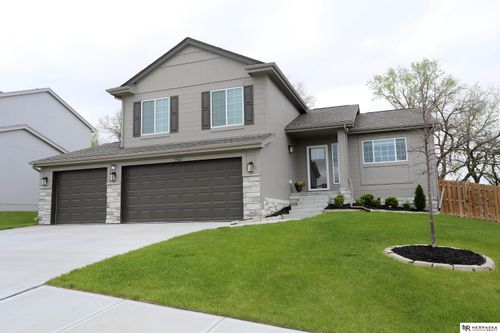 5502 Sheridan Rd, Papillion, NE, 68133-2725 | Card Image