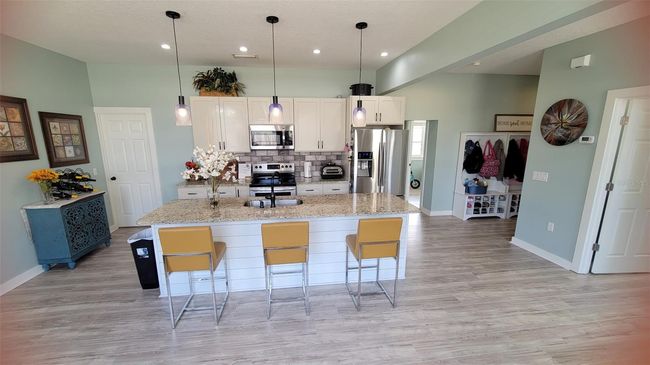 1609 17 Th St W, House other with 3 bedrooms, 3 bathrooms and null parking in BRADENTON FL | Image 4