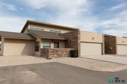 10 Averi Loop, Carlsbad, NM, 88220-8872 | Card Image
