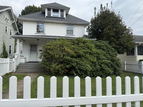 37 Watkins Ave, Middletown, NY, 10940-4722 | Card Image
